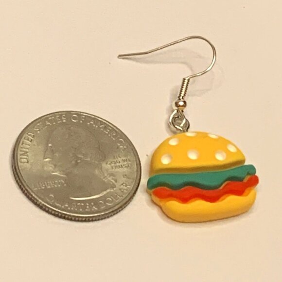 Hamburger Earring, Gift Idea, Funny Food Earring, Silly Earring, Novelty Earring - Picture 2 of 5